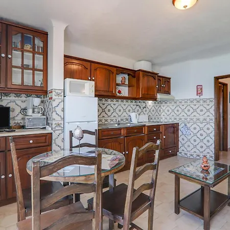 Apartment Casa Jardins Do Mar 1 *
